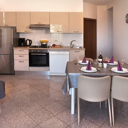 Appartamento Lidija